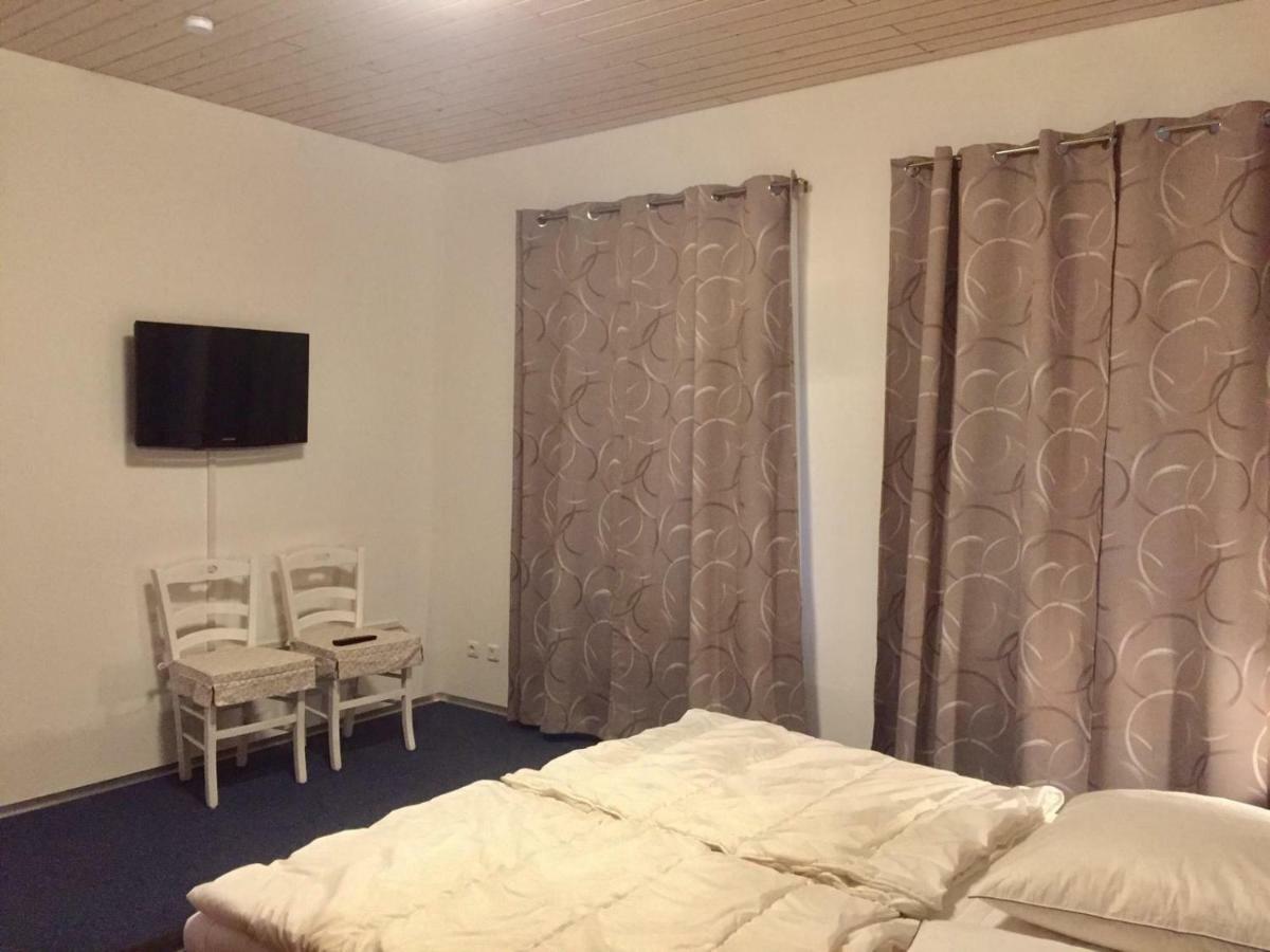 Ferienwohnung Im Zentrum Bad Schwartau Exterior foto